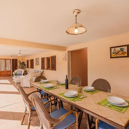 Ca Na Francisca - By Dream